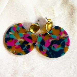 🌻HP🌻Multicolor Resin Wavy Stud Circle Earrings w Gloss GoldPlated RoundPosts